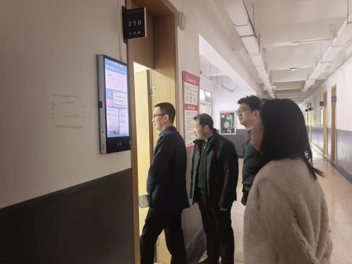 学工动态丨英超新学期学风建设见实效